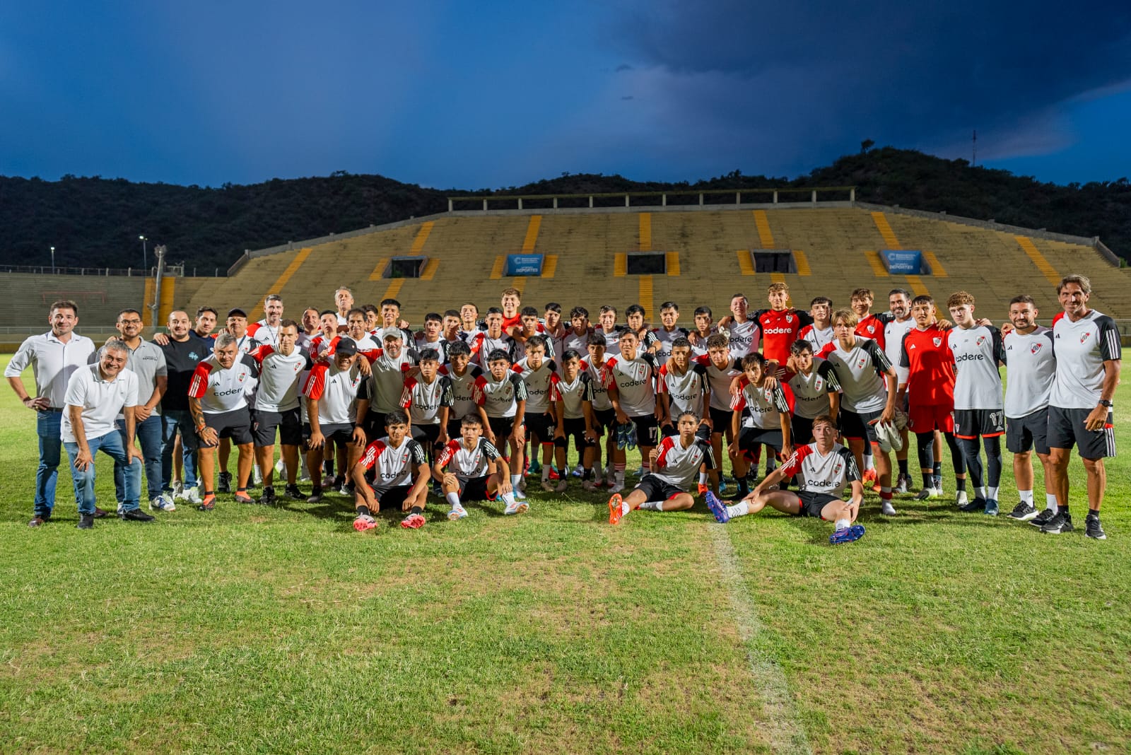 River Plate realiza actividad para la comunidad en Catamarca