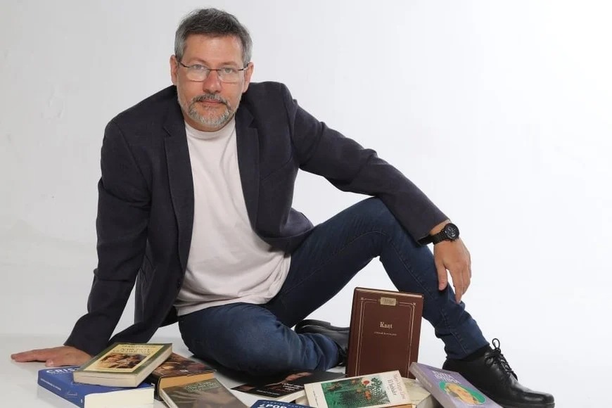 Gabriel Cartañá nos invita a redescubrir nuestra personalidad en la primera jornada de la Feria del Libro