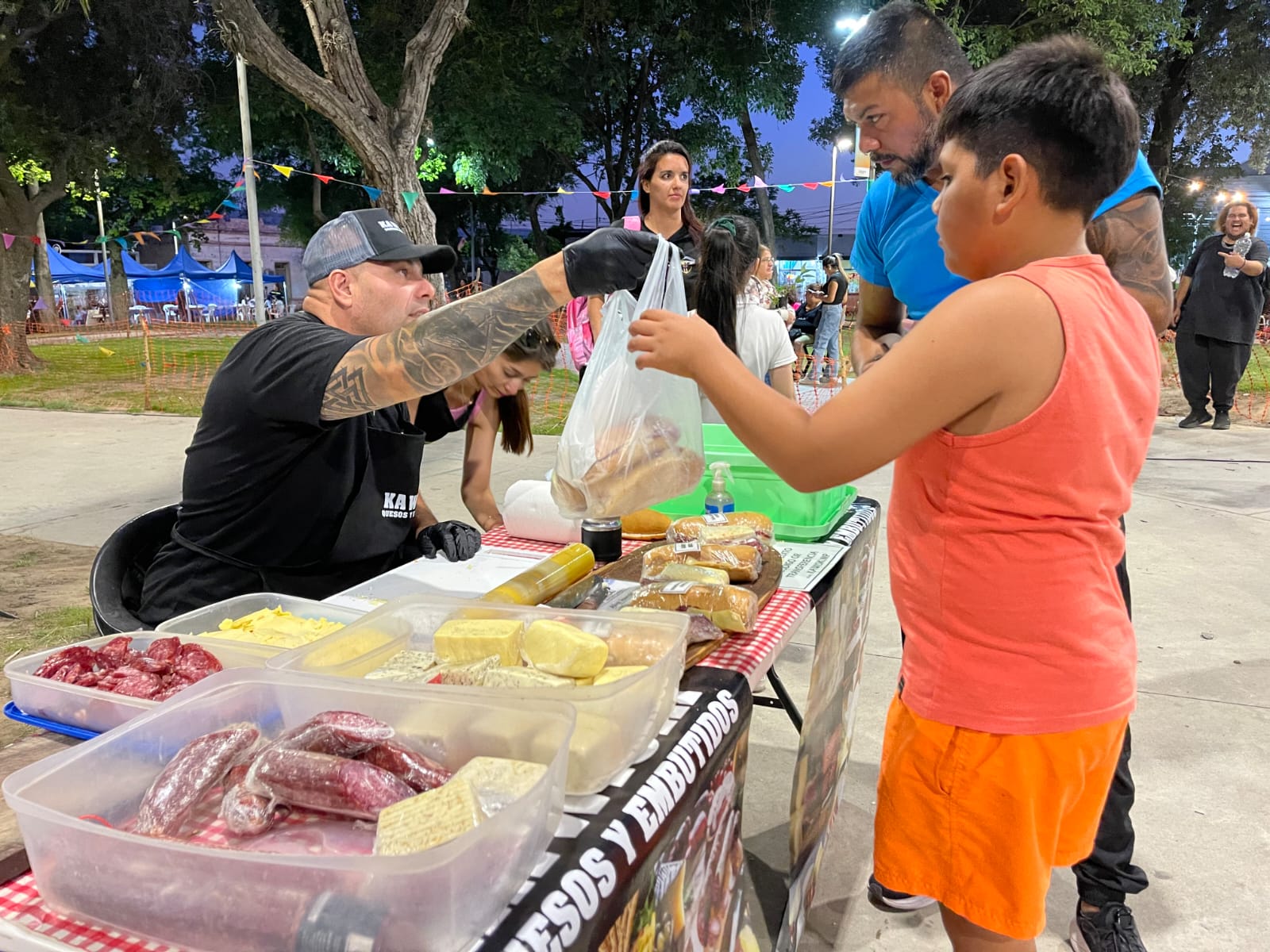 Este sábado: Feria Emprender y Mercado Itinerante 